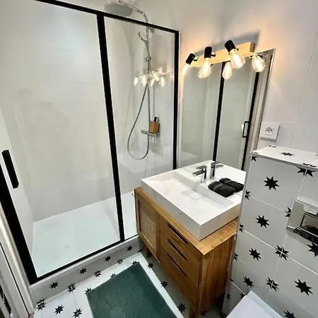 Petit Loft En Centre Historique Apartment *